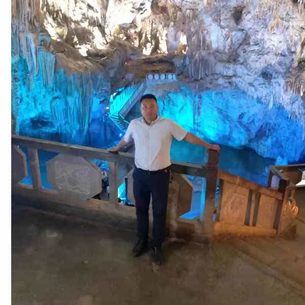 35岁岁云南单身帅哥 - 鹰潭吉缘网